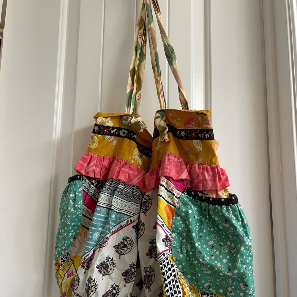 Matilda Jane shoulder sack.